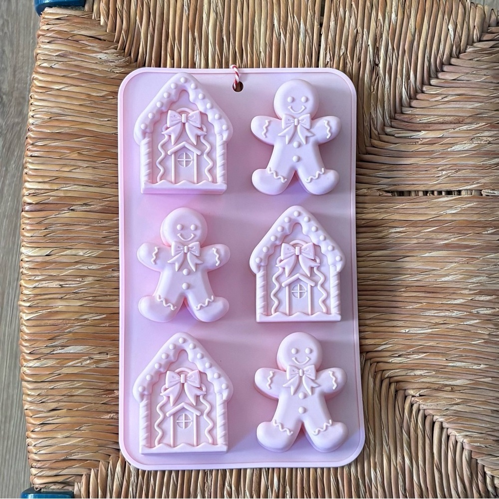 Gingerbread‎ House Man SILICONE Cakelet Mold Baking Candy Mold Christmas NEW